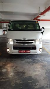 lishentravel.com-our-fleet-of-vehicals1